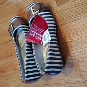 NWT Blue / white striped wedges